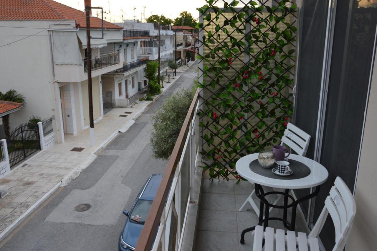 Diva Apartment Аспровалта Екстериор снимка